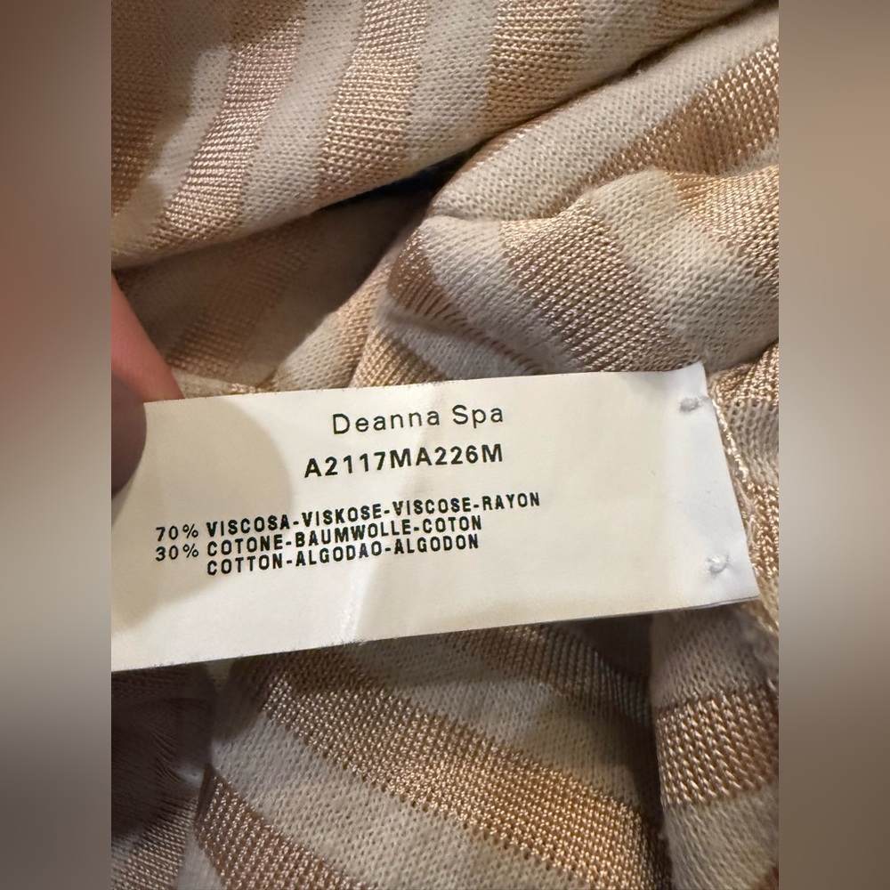 Emporio Armani. Beige Striped Open Cardigan. Size 6. - Picture 9 of 11